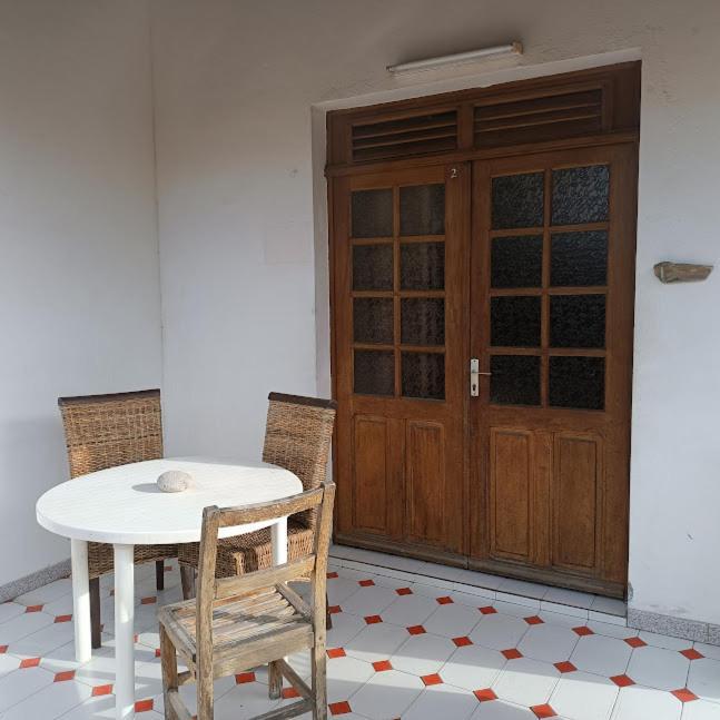 Votre Bungalow "Petit Tresor" Vintage 80 Apartamento Le Carbet Exterior foto